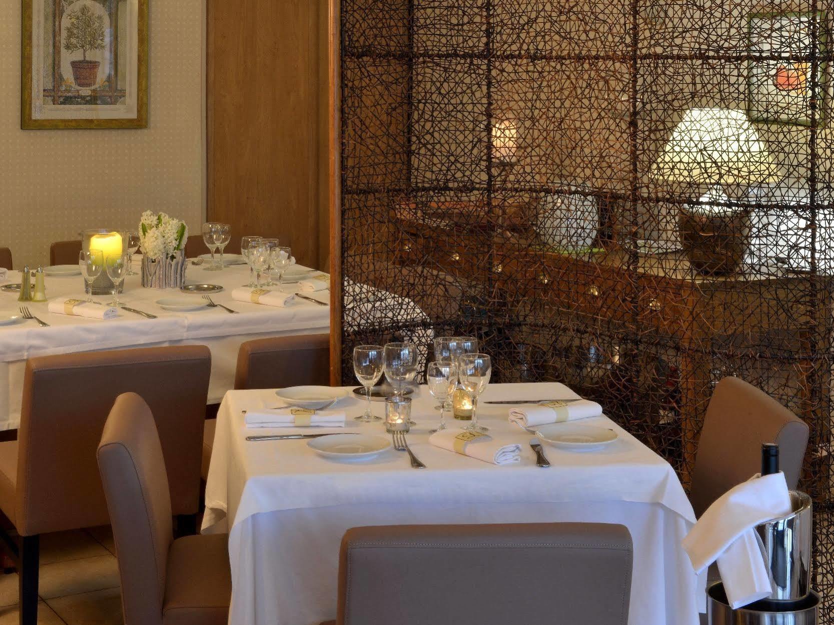 Logis Hotel Le Continental Chateauroux Luaran gambar
